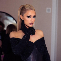 Crea il look: Paris Hilton al Met gala con Eduardo Ponce